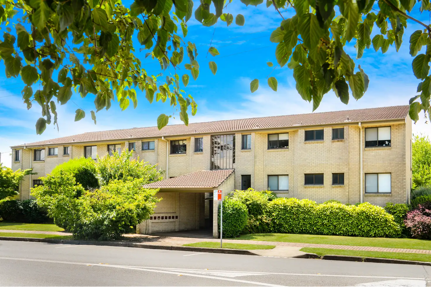 Main view of Homely unit listing, 2/26 Merrigang Street, Bowral NSW 2576
