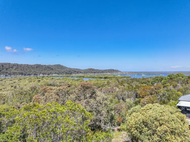 88 Falconhurst Road, Russell Island QLD 4184
