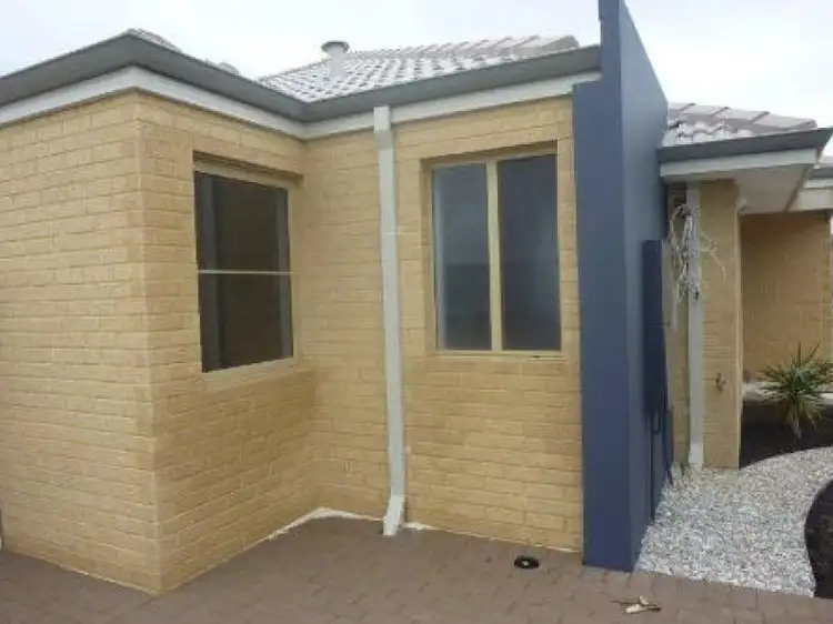 Second view of Homely house listing, 6/18 Oligantha Elbow, Banksia Grove WA 6031