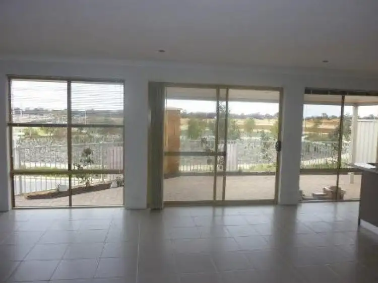 Sixth view of Homely house listing, 6/18 Oligantha Elbow, Banksia Grove WA 6031