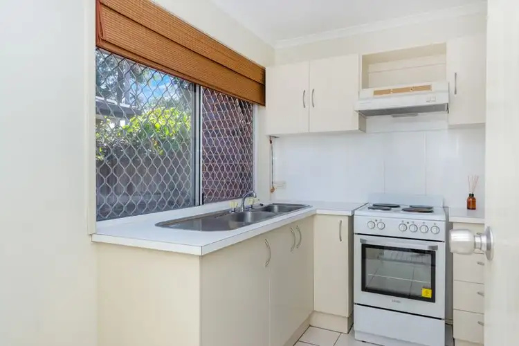 Sixth view of Homely semi-detached listing, 2/183 Central Street, Labrador QLD 4215