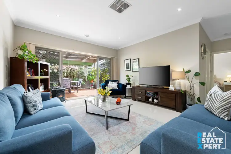 Fifth view of Homely unit listing, 2/280 Pound Road, Hampton Park VIC 3976