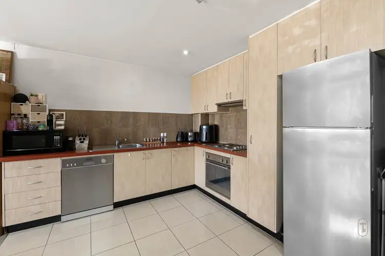 27/1554-1556 Dandenong Road, Huntingdale VIC 3166