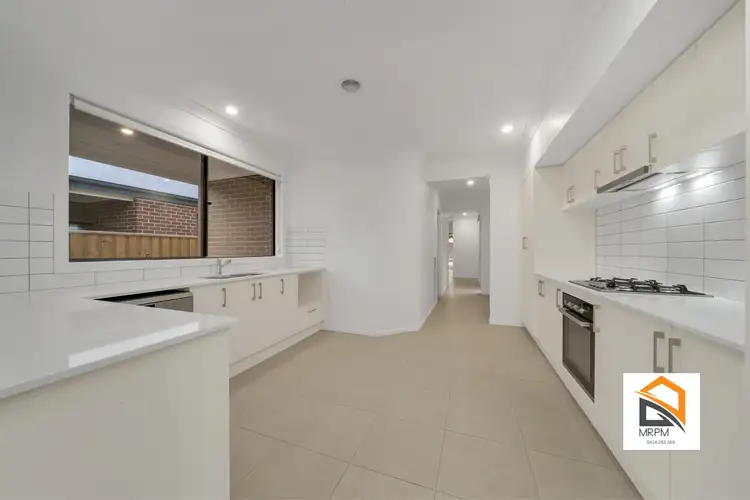 Second view of Homely house listing, 29 Mansfield Drive, Werribee VIC 3030
