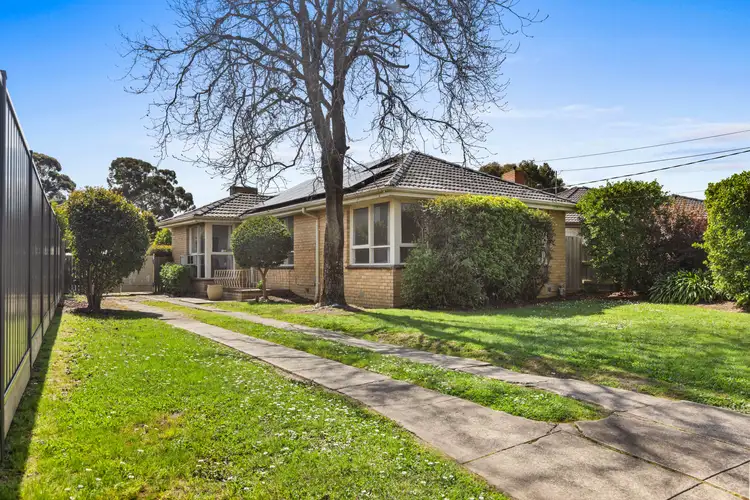 1 Kenley Court, Burwood East VIC 3151