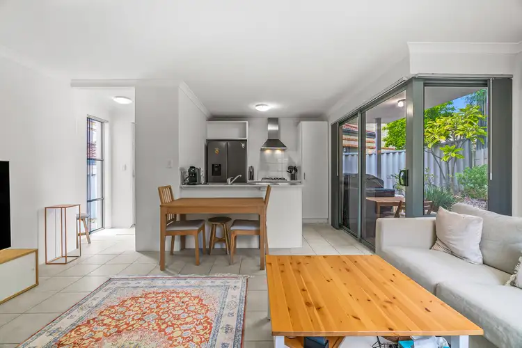 309D Scarborough Beach Road, Woodlands WA 6018