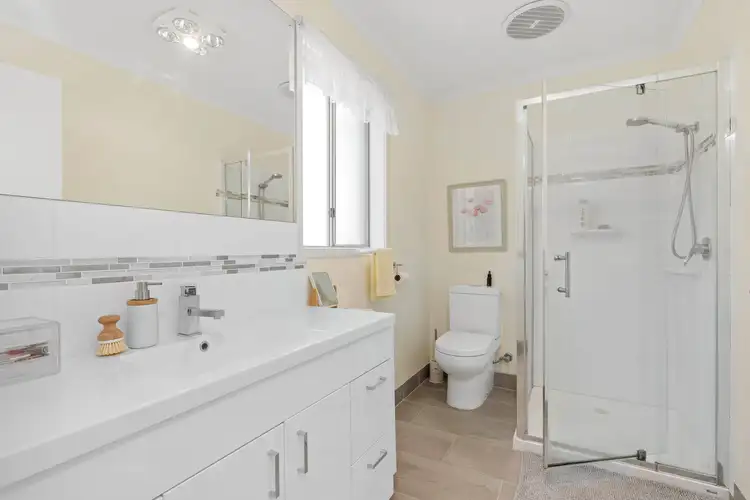 Seventh view of Homely house listing, 15 Banksia Place, Rosebud VIC 3939