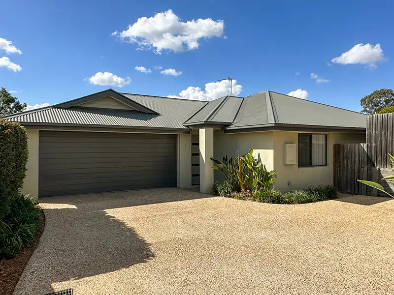 Main view of Homely unit listing, 2/17 Sunset Drive, Glenvale QLD 4350
