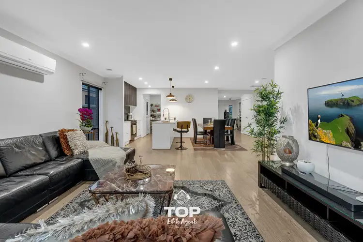 Fifth view of Homely house listing, 21 Castillo Avenue, Clyde North VIC 3978
