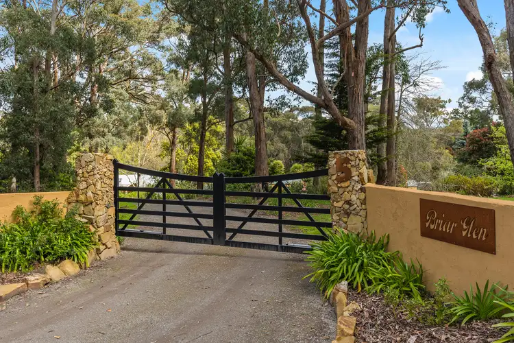 5 Montague Street, Macedon VIC 3440