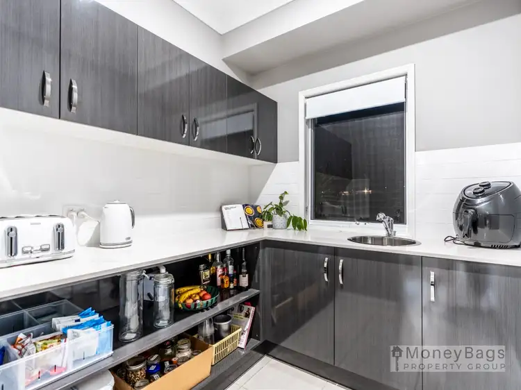 Fifth view of Homely house listing, 8-10 Early Place, Jimboomba QLD 4280