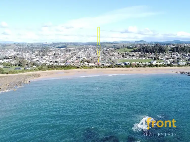 6 Penguin Road, West Ulverstone TAS 7315