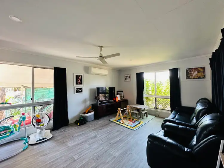 8 Casey Court, Moranbah QLD 4744