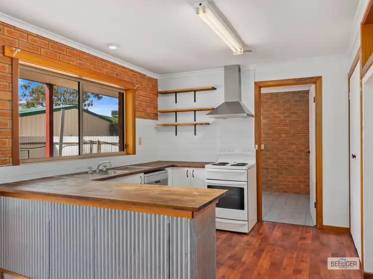 Main view of Homely house listing, 5 Andrea Court, Yarrawonga VIC 3730