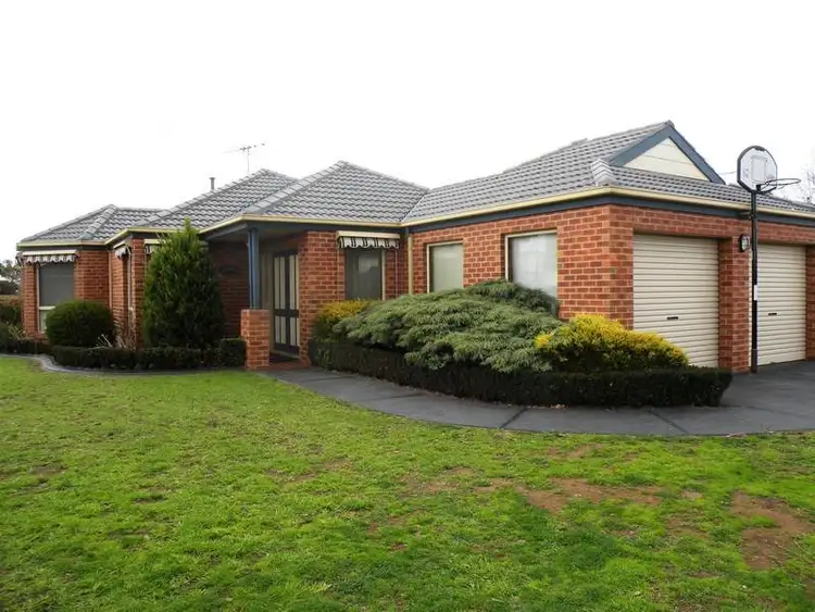 Fifth view of Homely house listing, 1 Therese Court, Lara VIC 3212