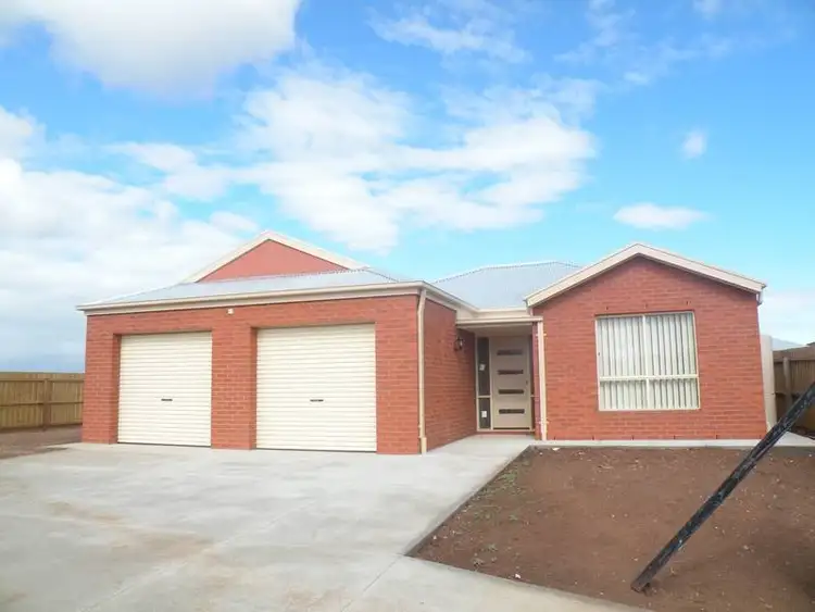 24 Citius Close, Lara VIC 3212