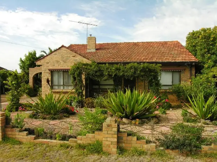 22 Station Lake Road, Lara VIC 3212