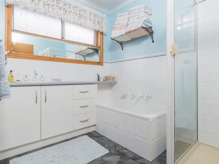 Sixth view of Homely house listing, 16 Stapledon Court, Corio VIC 3214