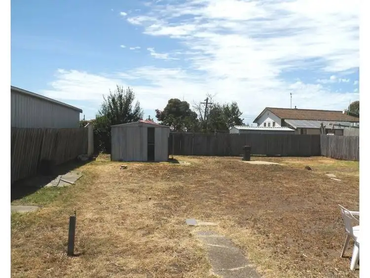 Fifth view of Homely house listing, 16 Waitara Grove, Norlane VIC 3214