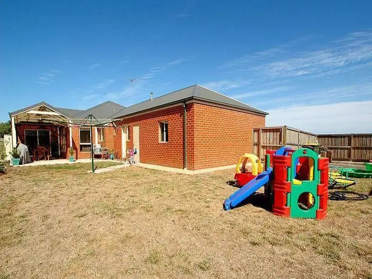 Sixth view of Homely house listing, 1 Magnolia Court, Lara VIC 3212