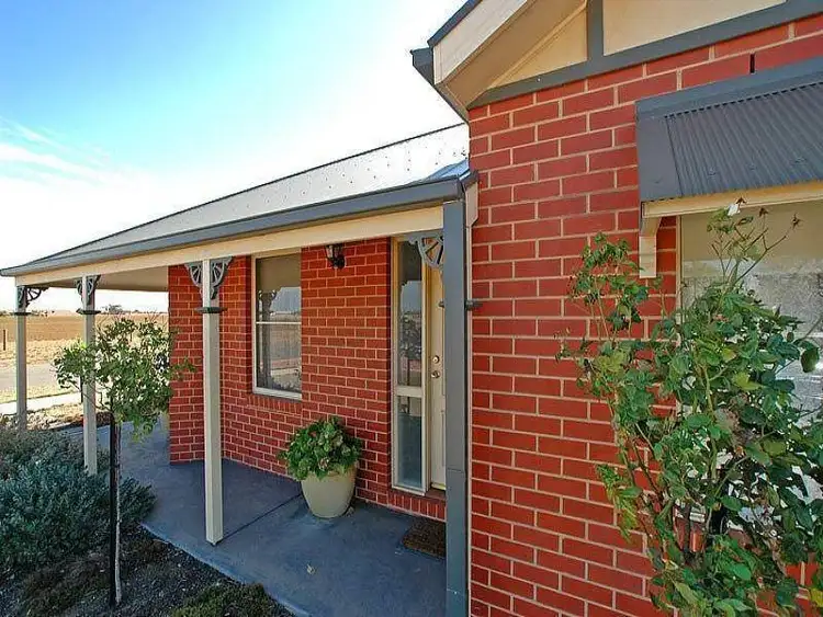 Seventh view of Homely house listing, 1 Magnolia Court, Lara VIC 3212