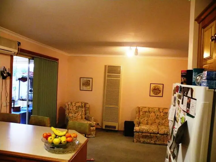 Fourth view of Homely house listing, 1 Veedale Court, Lara VIC 3212
