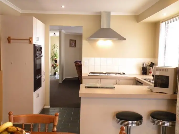 Second view of Homely house listing, 7 Bernard Court, Lara VIC 3212