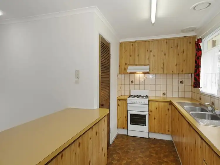 Second view of Homely house listing, 8 Kyema Drive, Lara VIC 3212