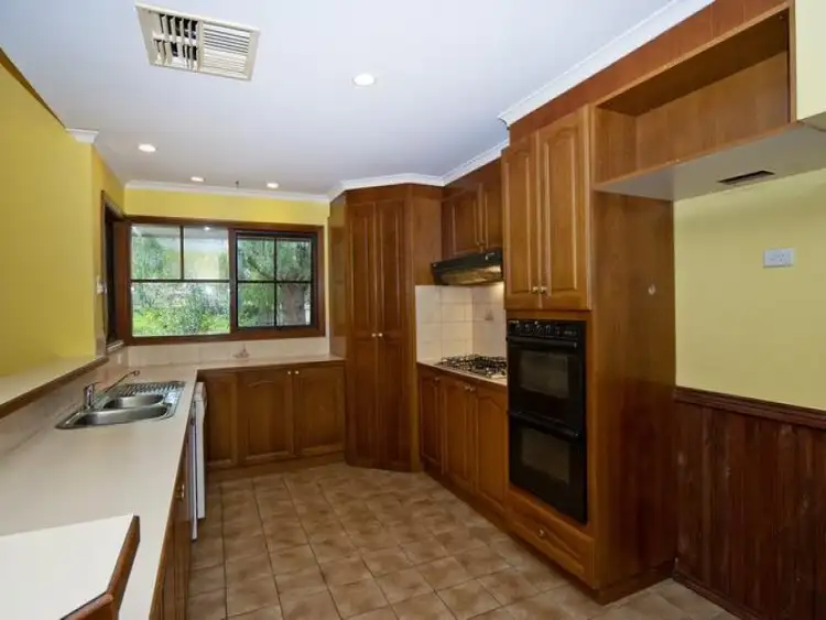Second view of Homely house listing, 1 Denise Court, Lara VIC 3212