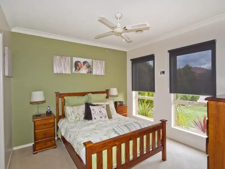 Seventh view of Homely house listing, 10 Magnolia Court, Lara VIC 3212