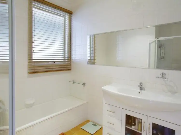 Fifth view of Homely house listing, 71 Forest Road South, Lara VIC 3212
