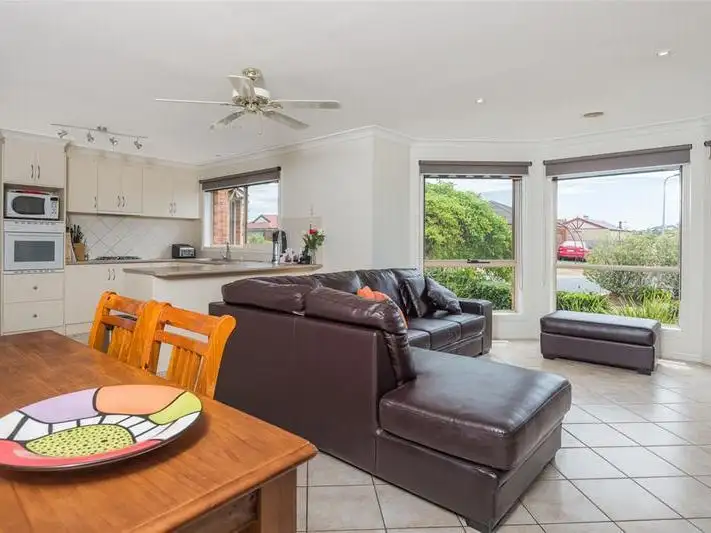 Fourth view of Homely house listing, 1 Therese Court, Lara VIC 3212