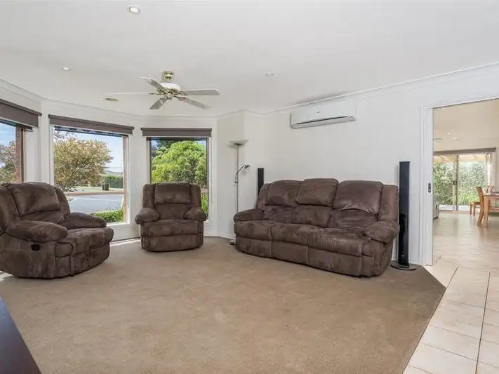 Sixth view of Homely house listing, 1 Therese Court, Lara VIC 3212