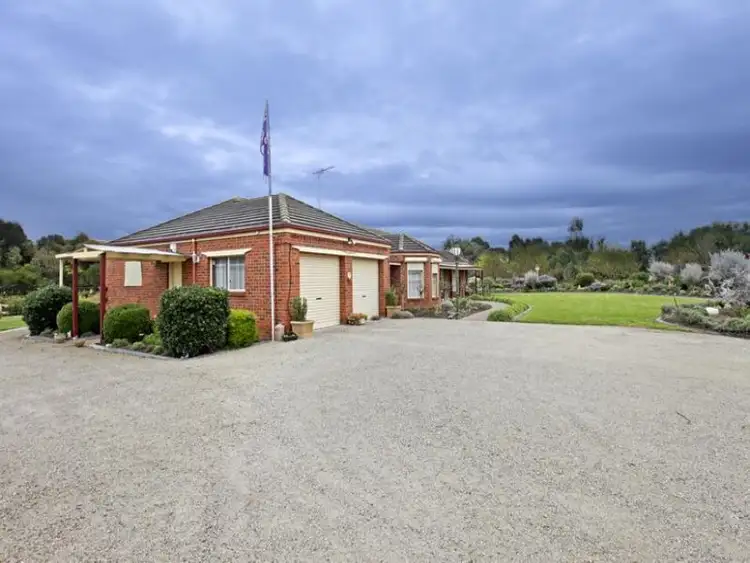 Second view of Homely house listing, 125 Curletts Road, Lara VIC 3212