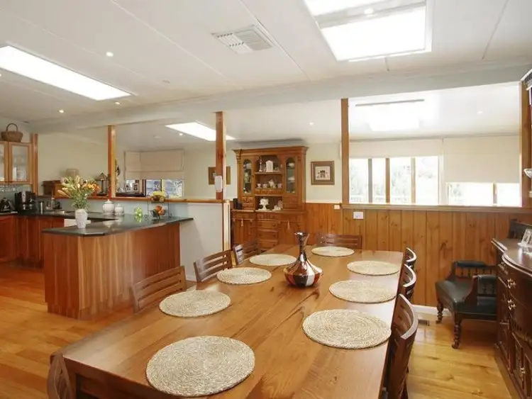 Second view of Homely house listing, 25 Curletts Road, Lara VIC 3212