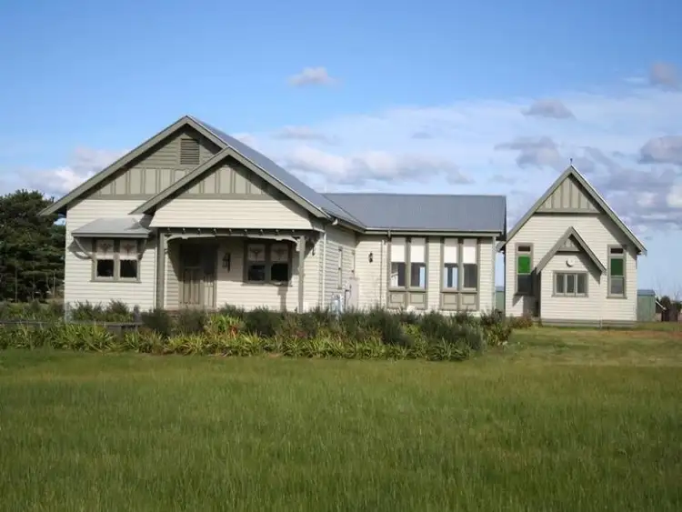 90 Bates Rd, Little River VIC 3211