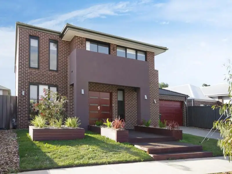 Main view of Homely house listing, 52 Grandlakes Way, Lara VIC 3212