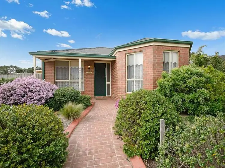 1 Greenleaf Drive, Lara VIC 3212
