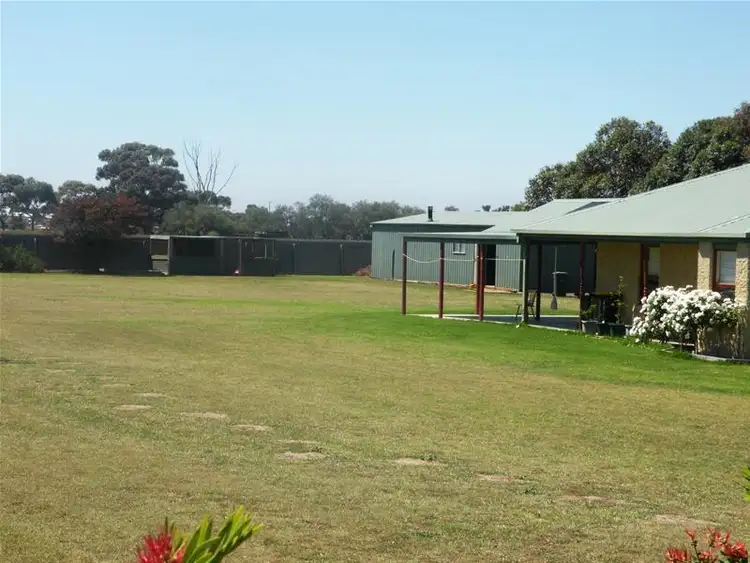 Second view of Homely house listing, 50 Nossal Crt, Lara VIC 3212