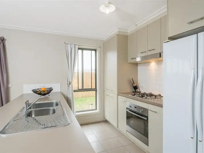 Fifth view of Homely unit listing, 2/74 Fairbairn Drive, Corio VIC 3214