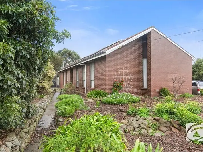 18 Carmarthen Drive, Corio VIC 3214