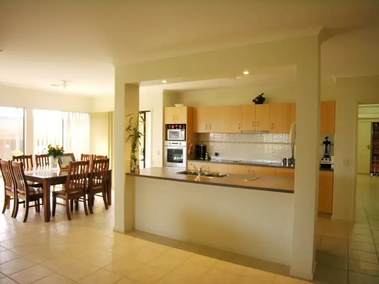 Second view of Homely house listing, 9 Primrose Court, Lara VIC 3212