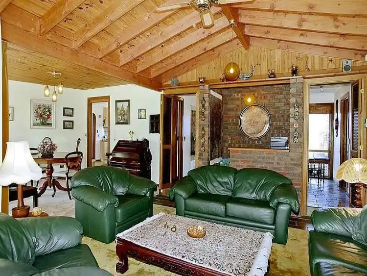 Fourth view of Homely house listing, 2 Cheddar Court, Lara VIC 3212