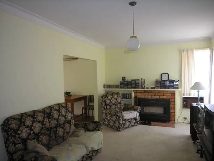 Second view of Homely house listing, 27 Walkers Road, Lara VIC 3212