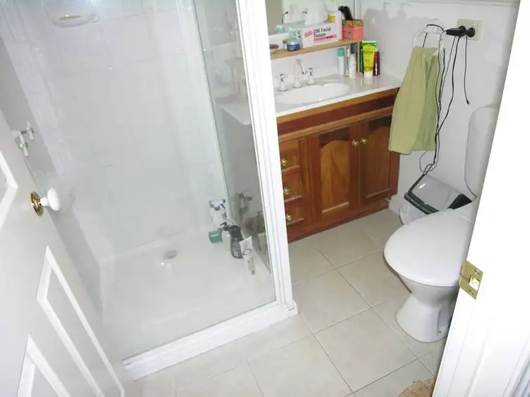 Fourth view of Homely house listing, 2 Francis Court, Lara VIC 3212