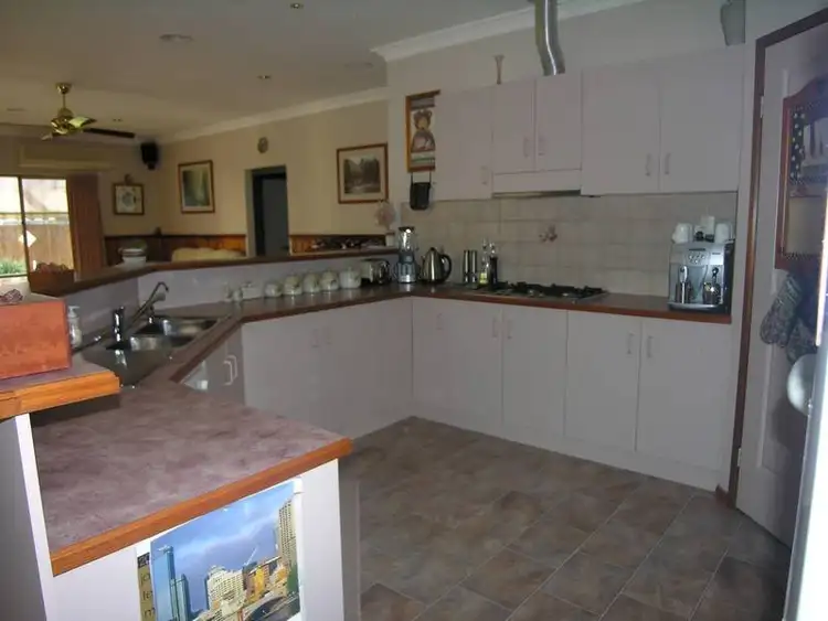 Seventh view of Homely house listing, 16 Sherwood Grove, Lara VIC 3212