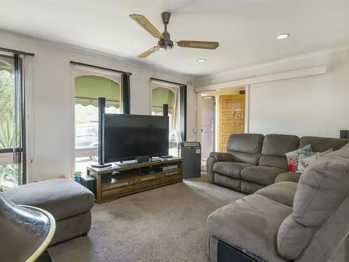 4 Anna Court, Lara VIC 3212