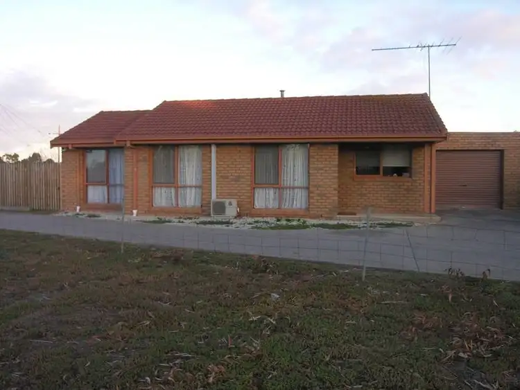 Main view of Homely unit listing, 1/117 Kees Road, Lara VIC 3212