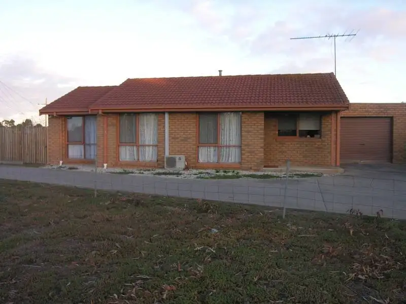Main view of Homely unit listing, 1/117 Kees Road, Lara VIC 3212