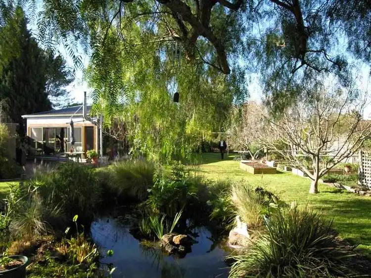 Second view of Homely house listing, 5 Peck Court, Lara VIC 3212